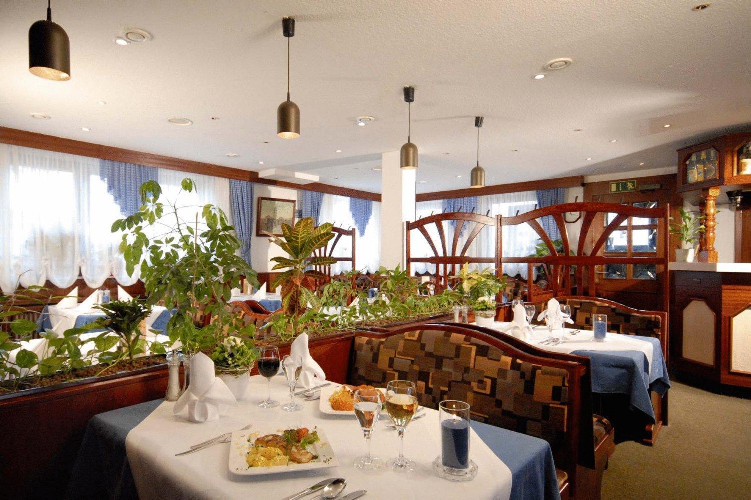 Hotel & Restaurant Hugenottengarten Friedrichsdorf Kültér fotó